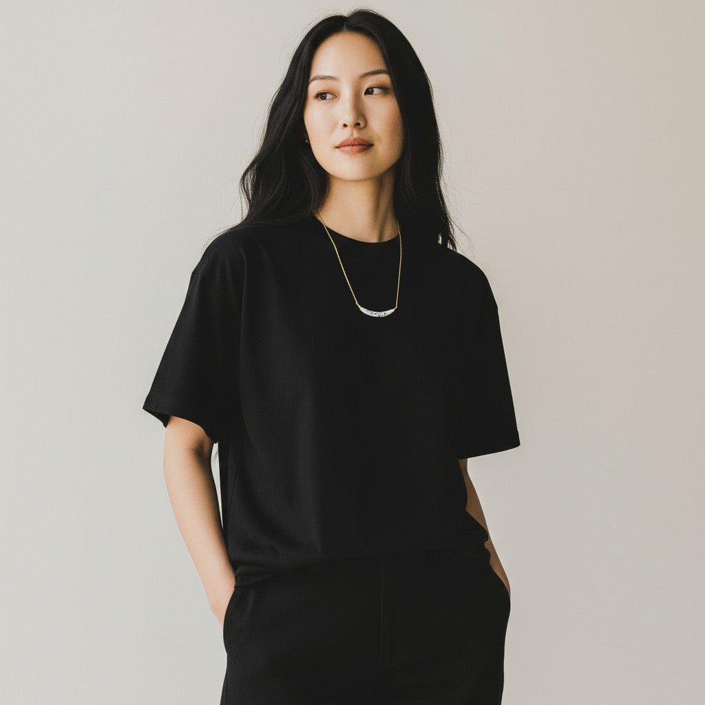 Horn Resin Necklace with Round Blue Preciosa Crystal