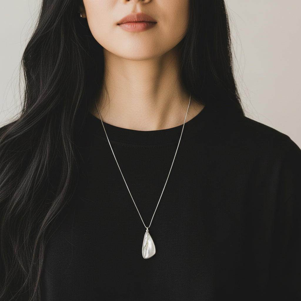 Tumble faceted White Mother Of Pearl Pendant Necklace